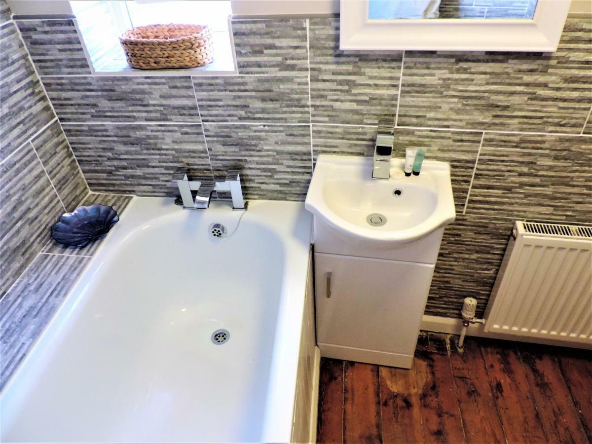 1 Bed Bagshot Pennyhill Accommodation Εξωτερικό φωτογραφία